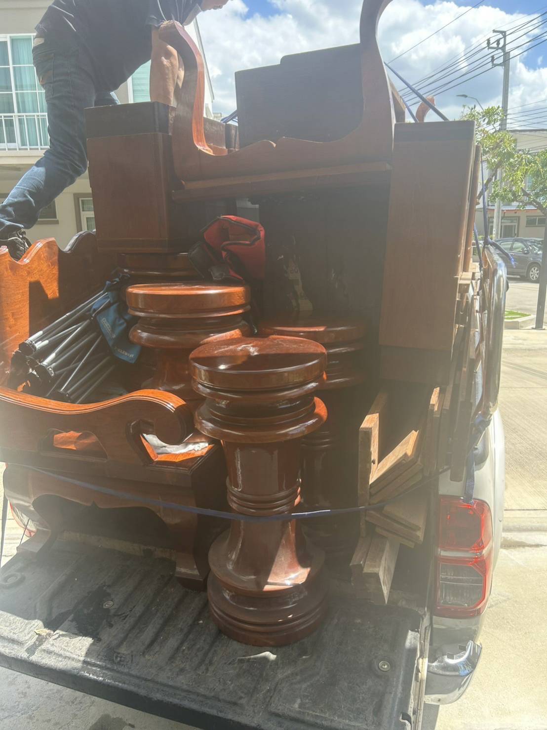 61 - https://ร้านโชคมงคลซื้อของเก่า.com | รับซื้อของเก่าทุกชนิด - ให้ราคาสูง รับซื้อเงินสด บริการรับซื้อถึงที่ 091-1650603 , 063-4309898